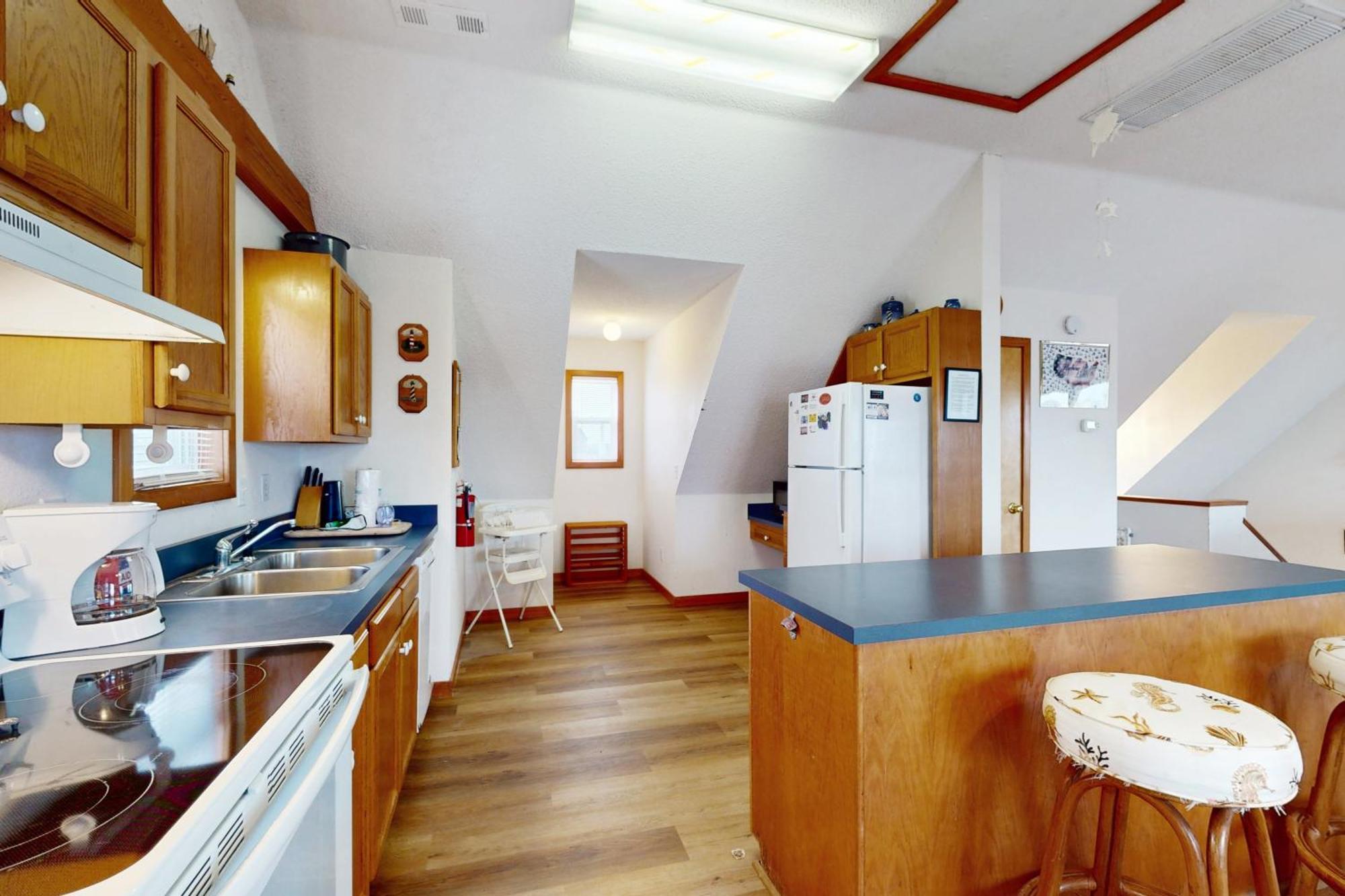 The Beacon 95 Villa Ейвън Екстериор снимка
